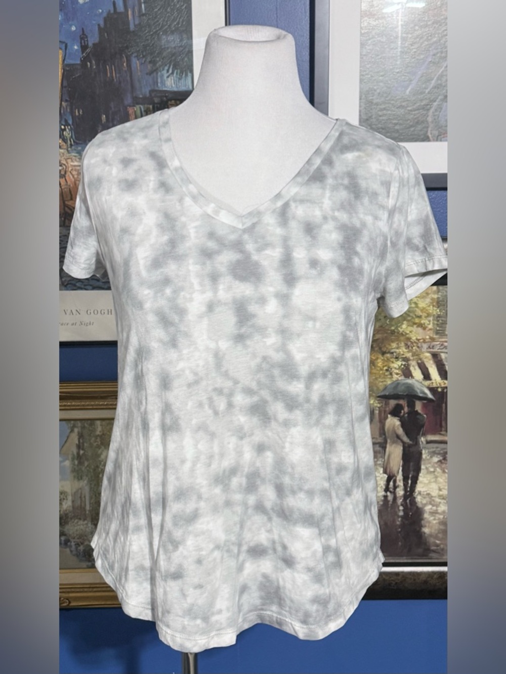 Style & Co. Gray Tie-Dye V-Neck Short Sleeve Top